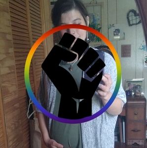 Meet your Posher, Alissa